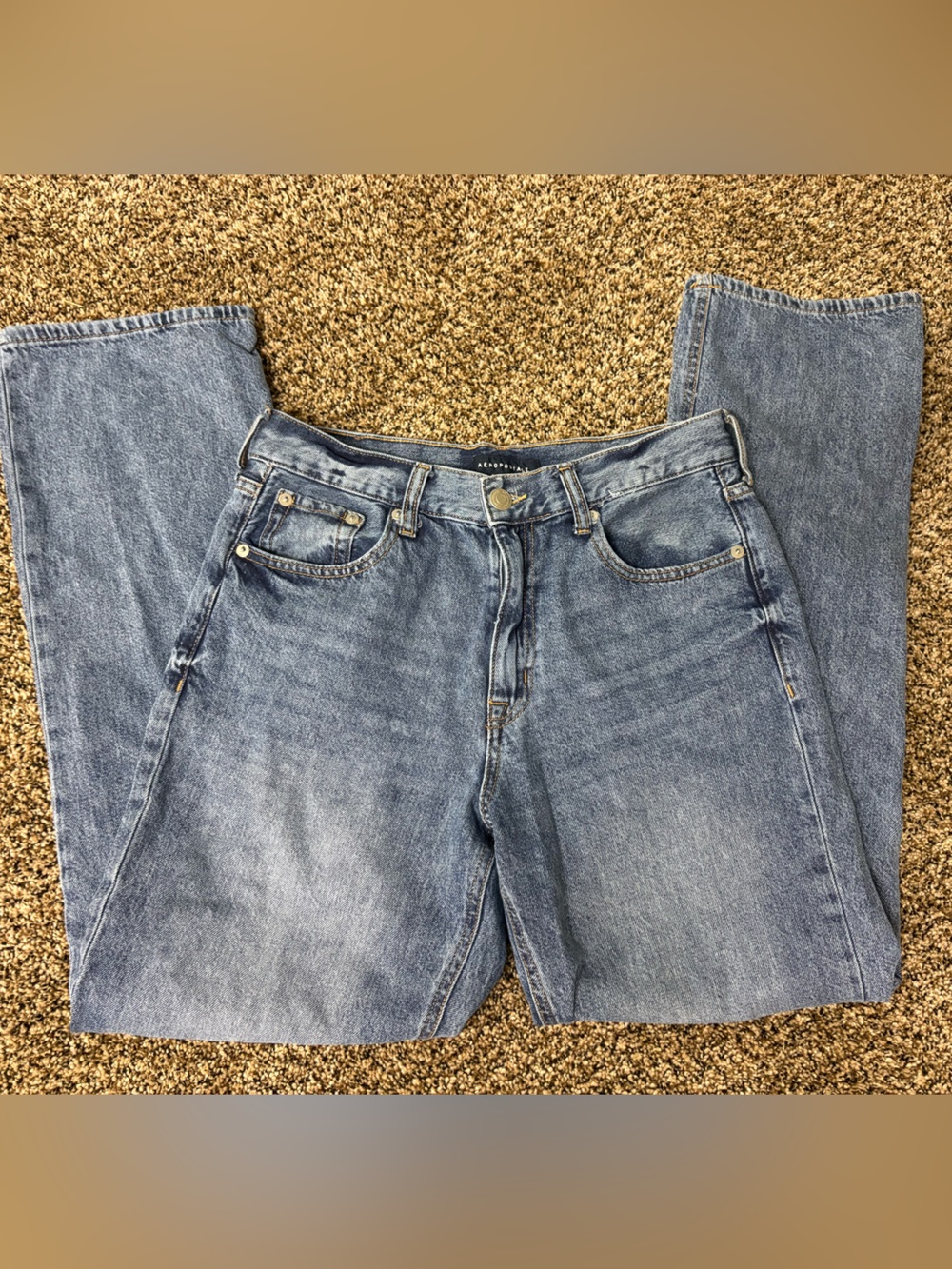 Aeropostale Women's Light Blue Straight Leg Jeans